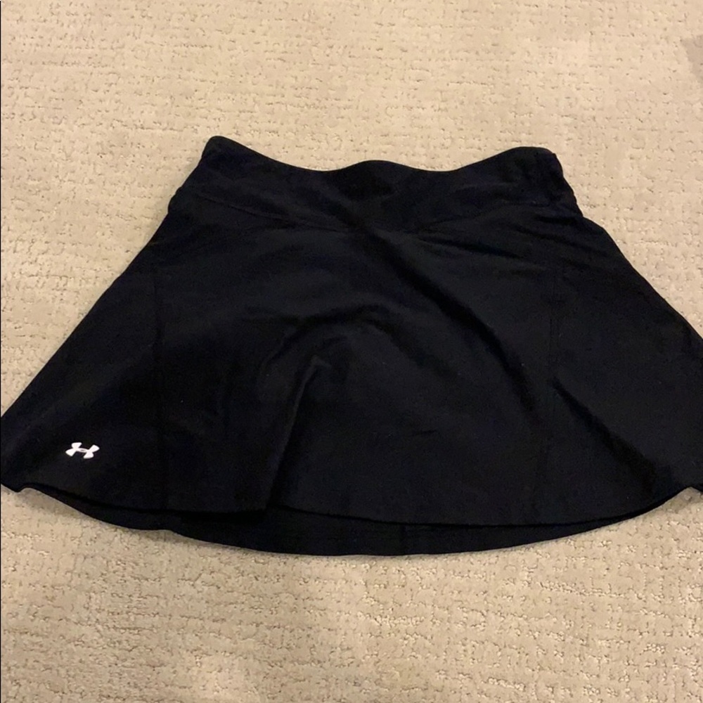 Black tennis skirt with shorts